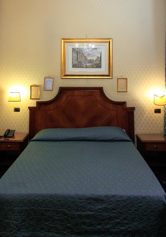Les Chambres D'Or 罗马 客房 照片